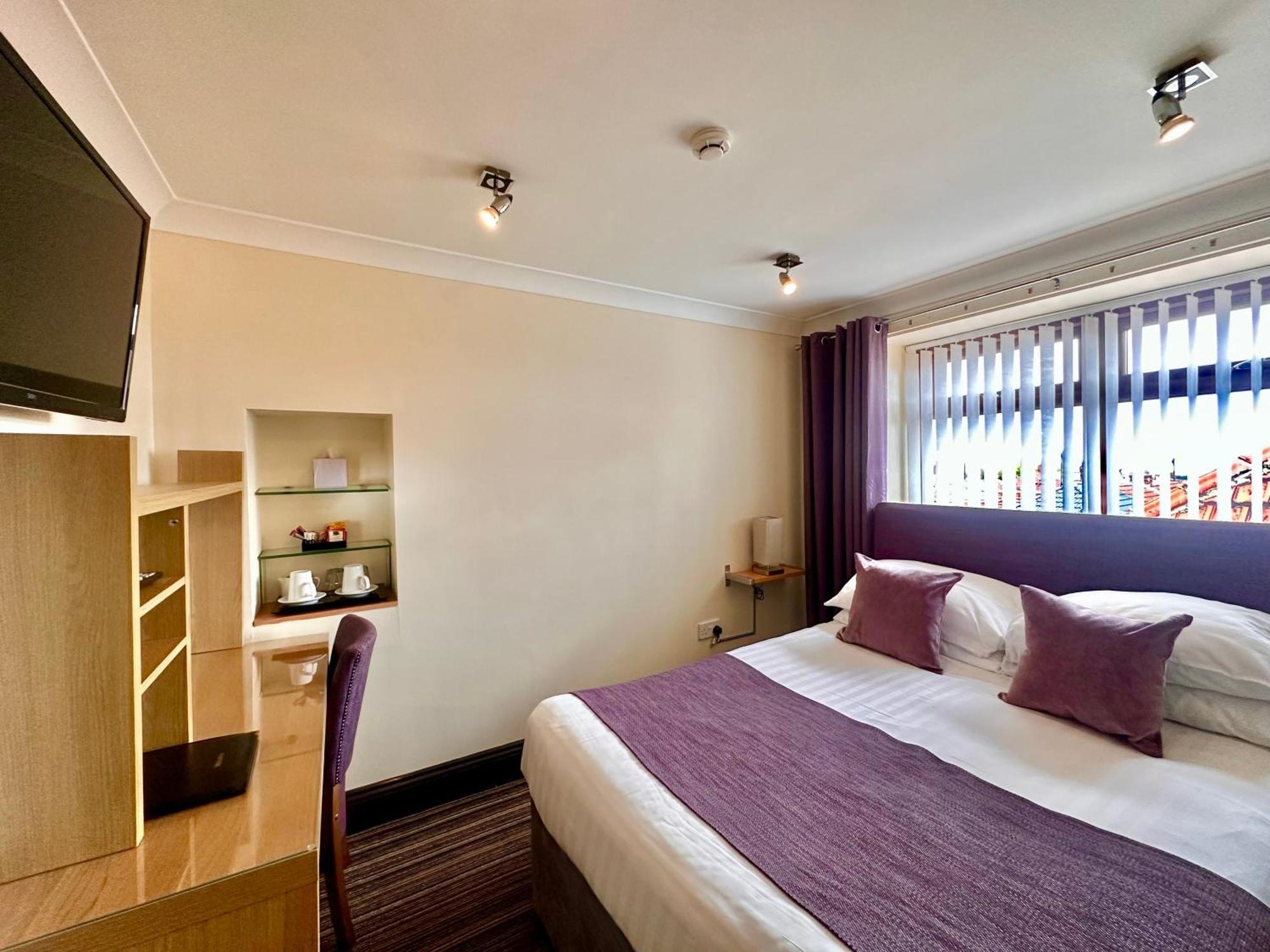 The Bell Guesthouse Peterlee Exterior foto