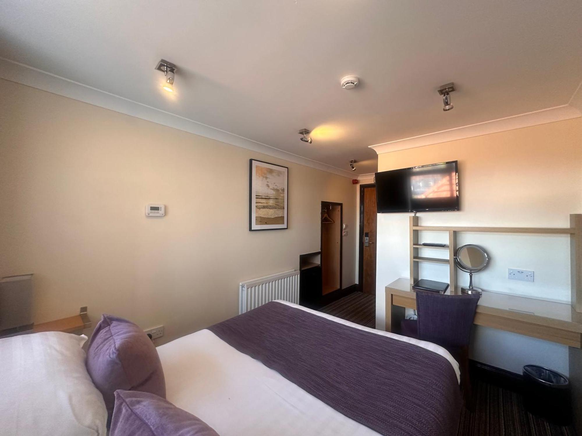 The Bell Guesthouse Peterlee Exterior foto